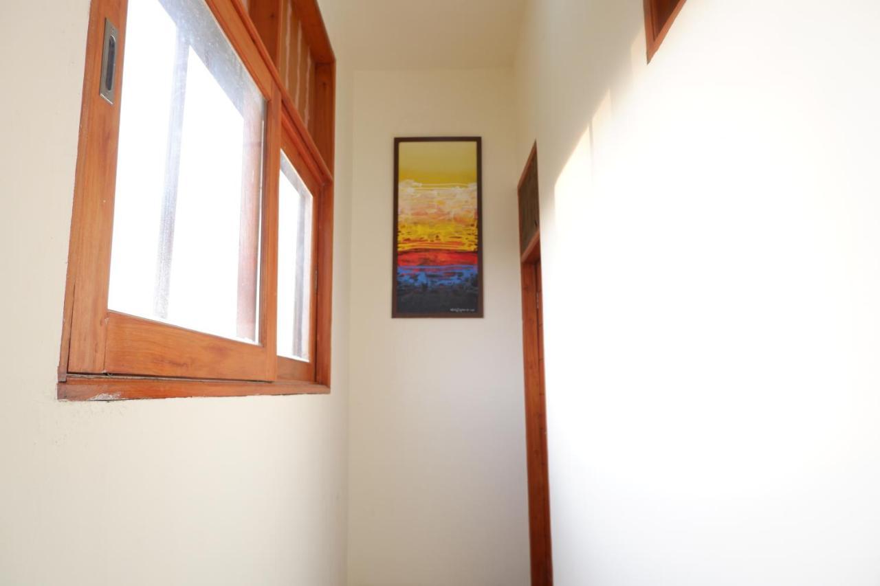 Reddoorz At Bale Eja Syariah Senggigi Apartment Montongbuwoh Ngoại thất bức ảnh